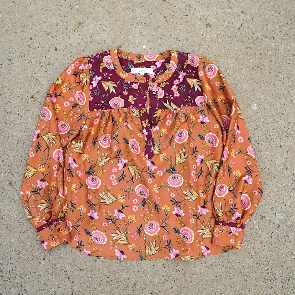 Ann Taylor LOFT Floral Henley Blouse XS Boho Puff Sleeve Rust Boho Cottagecore